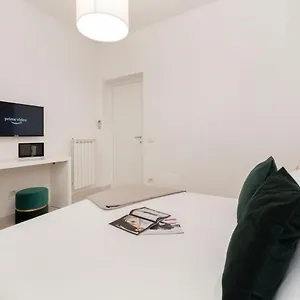https://white-flat-santa-croce.it-romehotels.com