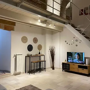 https://villa-sweet-aura.lecce-hotels.com
